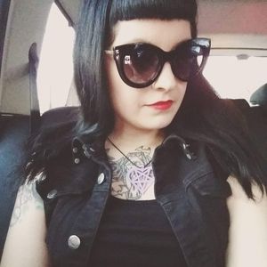 Meet your Posher, Marina